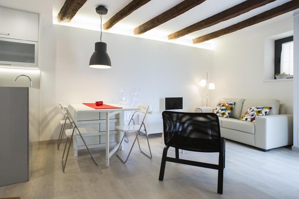 Casa De Poble Termes Romanes Caldes De Montbui Zewnętrze zdjęcie